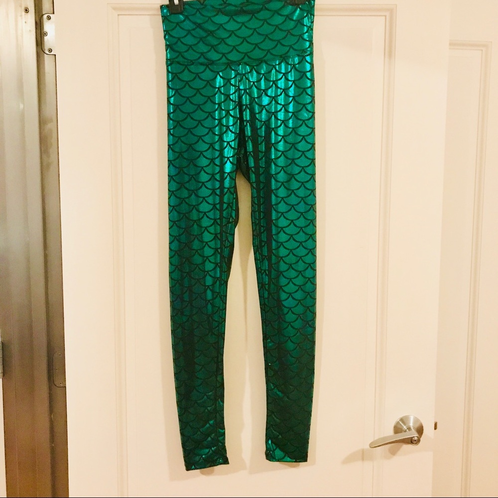 Worn once mermaid spandex